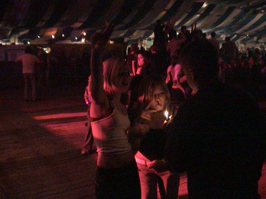 042.JPG